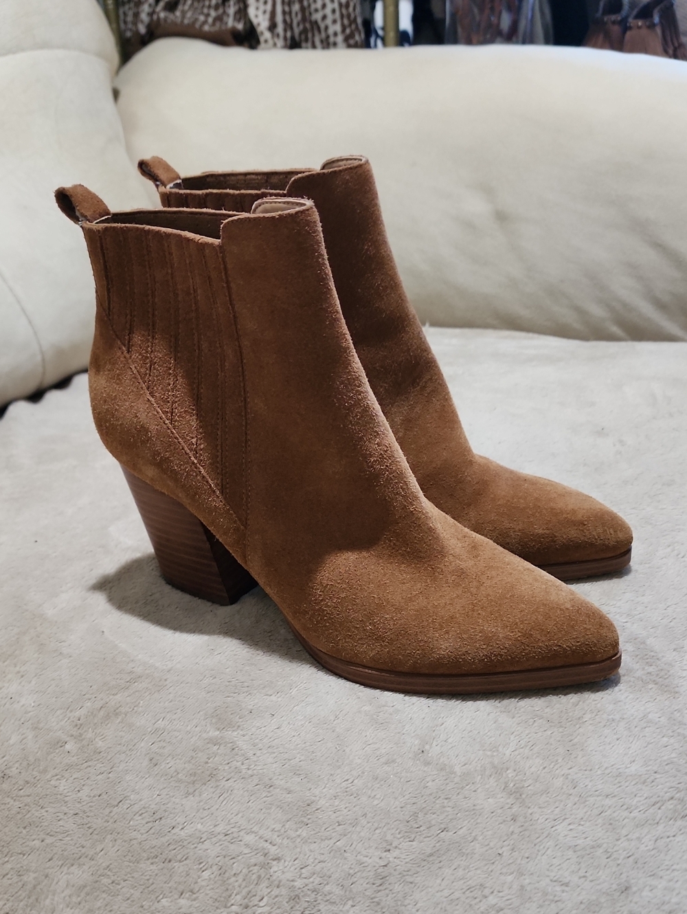 Marc Fisher Suede Ankle Boot in Cognac Brown. - Picture 2 of 10